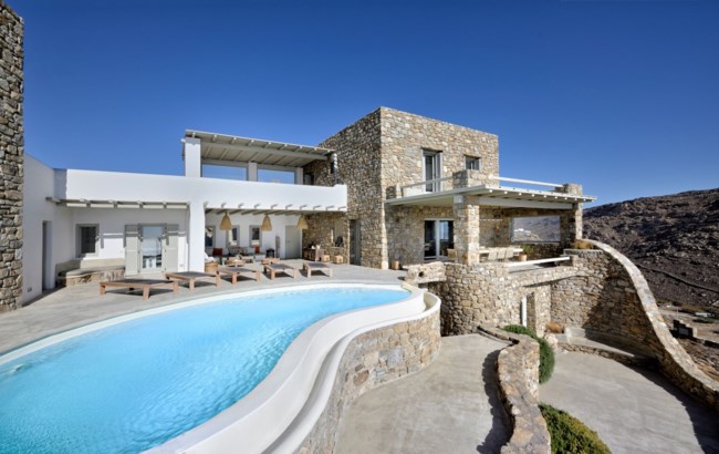 OWNERS: Η συνιδιοκτησία πολυτελών κατοικιών έρχεται στην Ελλάδα, πώς λειτουργεί και σε ποιους απευθύνεται