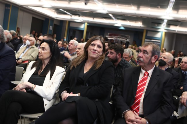 ΚΩΝΣΤΑΝΤΟΠΟΥΛΟΥ