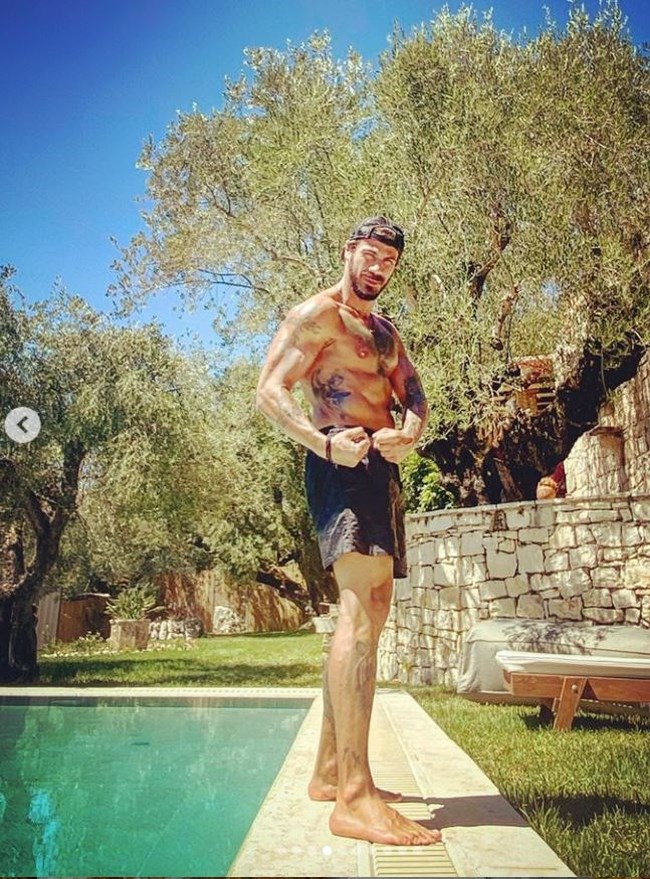 akis_petretzikis