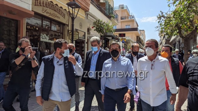 Συνοδεία Πολάκη η περιοδεία Τσίπρα στα Χανιά - Κεράσματα και τσικουδιές [εικόνες]