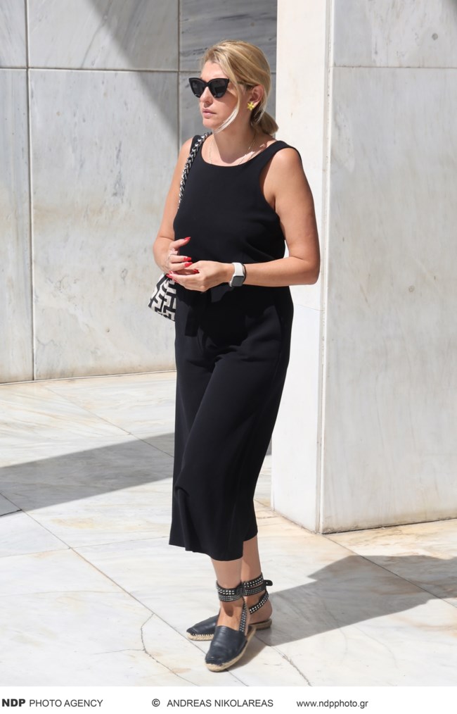 κηδεια κωνστανταρα