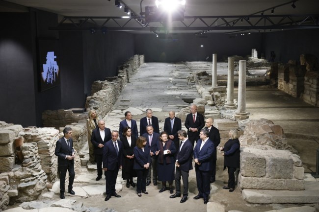 Μετρό Θεσσαλονίκης: Τα εντυπωσιακά αποκαλυπτήρια του σταθμού Βενιζέλου - Ξενάγηση του πρωθυπουργού και της ΠτΔ