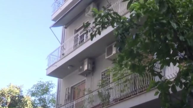 ΚΥΨΕΛΗ ΝΕΚΡΟ ΒΡΕΦΟΣ