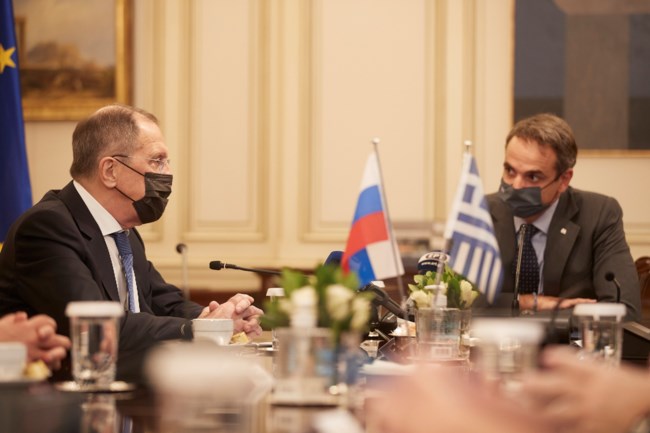Σε προληπτική καραντίνα ο Λαβρόφ μία μέρα μετά τη συνάντηση με Μητσοτάκη και Δένδια - Ήρθε σε επαφή με κρούσμα