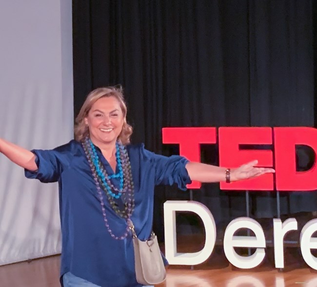 Η Ρέα Βιτάλη στο TheTOC: "Ζούμε στην εποχή της πονηρής οργής και της ελλειμματικής μνήμης"