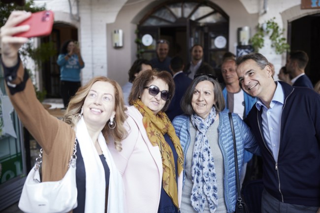 Μητσοτάκης: Θα στηρίξουμε τους αγρότες και τους κτηνοτρόφους μας - Περιοδεία στην Πιερία
