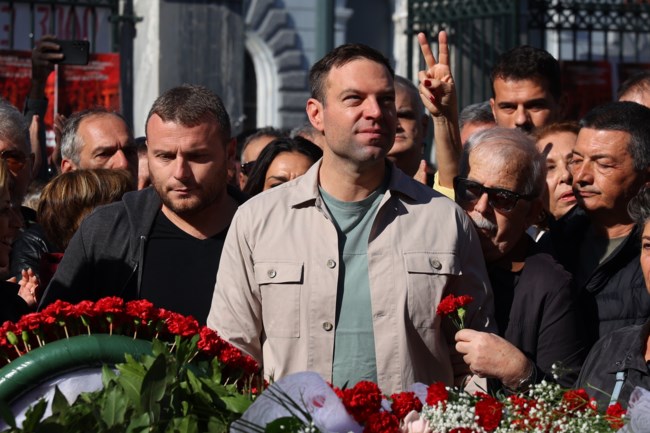 ΣΤΕΦΑΝΟΣ ΚΑΣΣΕΛΑΚΗΣ