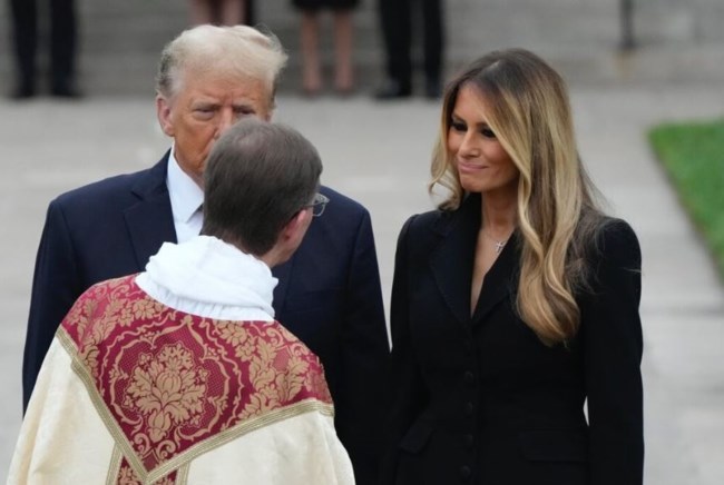 ΜΕΛΑΝΙΑ ΚΗΔΕΙΑ ΜΗΤΕΡΑΣ