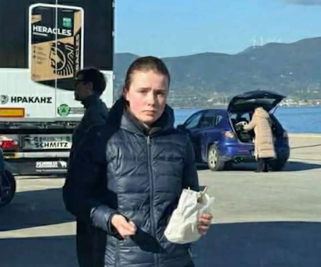 16ΧΡΟΝΗ ΛΟΡΑ