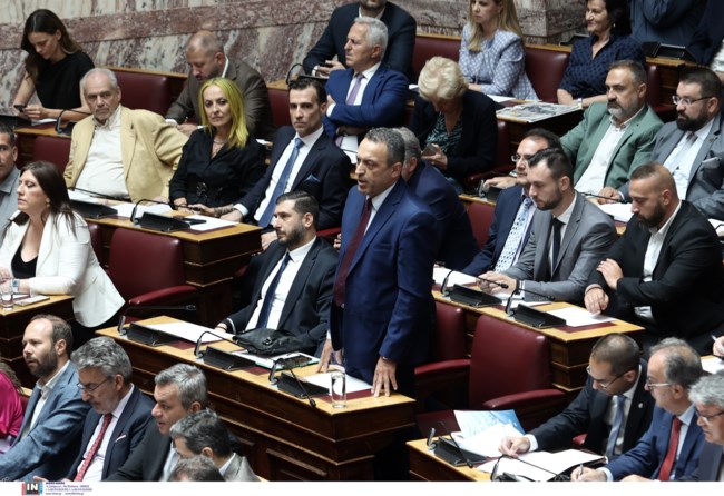 Πολιτικές καραμπόλες μετά την απόφαση της Δικαιοσύνης για τους "Σπαρτιάτες" - Πώς θα αλλάξουν οι ισορροπίες