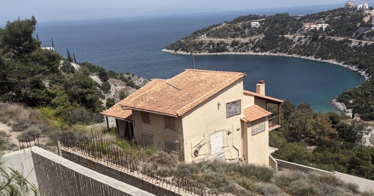 "Στο σφυρί" το σινεμά του Μπάμπη Βωβού στο Μαρούσι - Άλλαξε χέρια για 370.000 ευρώ