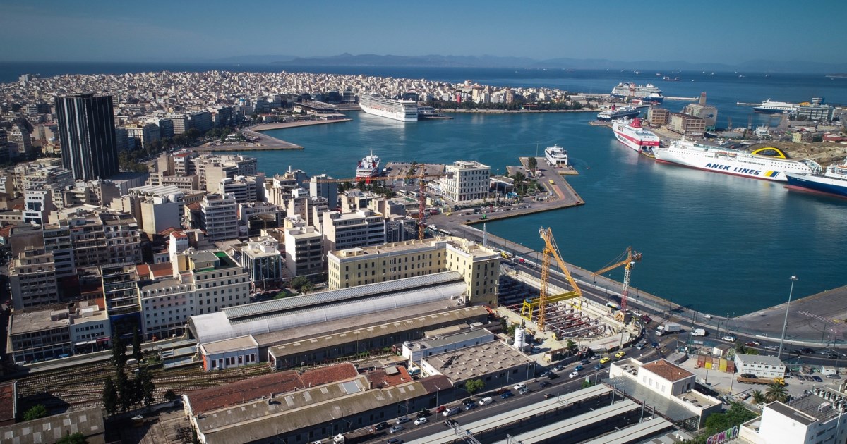 Η "χρυσή" απάτη σε τελωνείο του Πειραιά: Πώς δρούσε το διεθνές κύκλωμα που ζημίωσε 700 εκατ. την Ε.Ε. - εικόνα 2