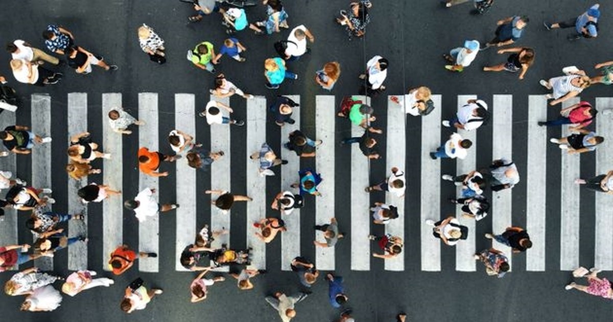 ΕΚΤ: "Παγώνει" τα επιτόκια έπειτα από 15 μήνες και 10 συνεχόμενες αυξήσεις - εικόνα 2