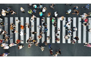 ΕΚΤ: "Παγώνει" τα επιτόκια έπειτα από 15 μήνες και 10 συνεχόμενες αυξήσεις - εικόνα 2