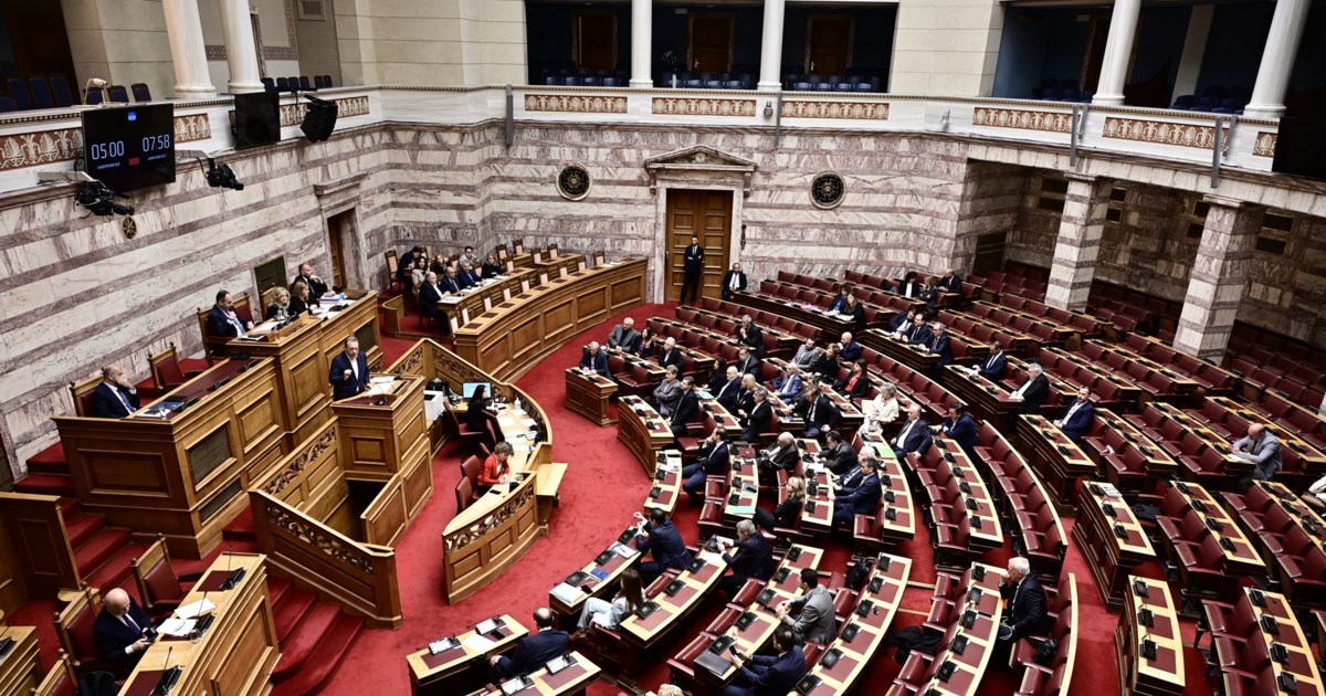 Φλωρίδης για αποχωρήσεις κομμάτων: Αν αυτό λέγεται θεσμική σοβαρότητα, ας το κρίνει ο κόσμος