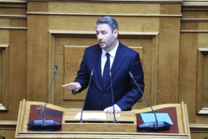 Χαρίτσης: Η χώρα έχει οδηγηθεί σε διεθνή υποχώρηση μετά από έξι χρόνια διακυβέρνησης ΝΔ