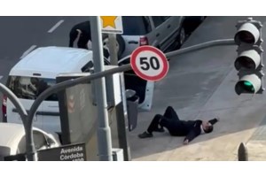 Τρόμος στον αέρα στην Αργεντινή: Εκπαιδευτής πιλότων αυτοκτόνησε πηδώντας εν πτήσει -Άφησε μόνη της μαθητευόμενη