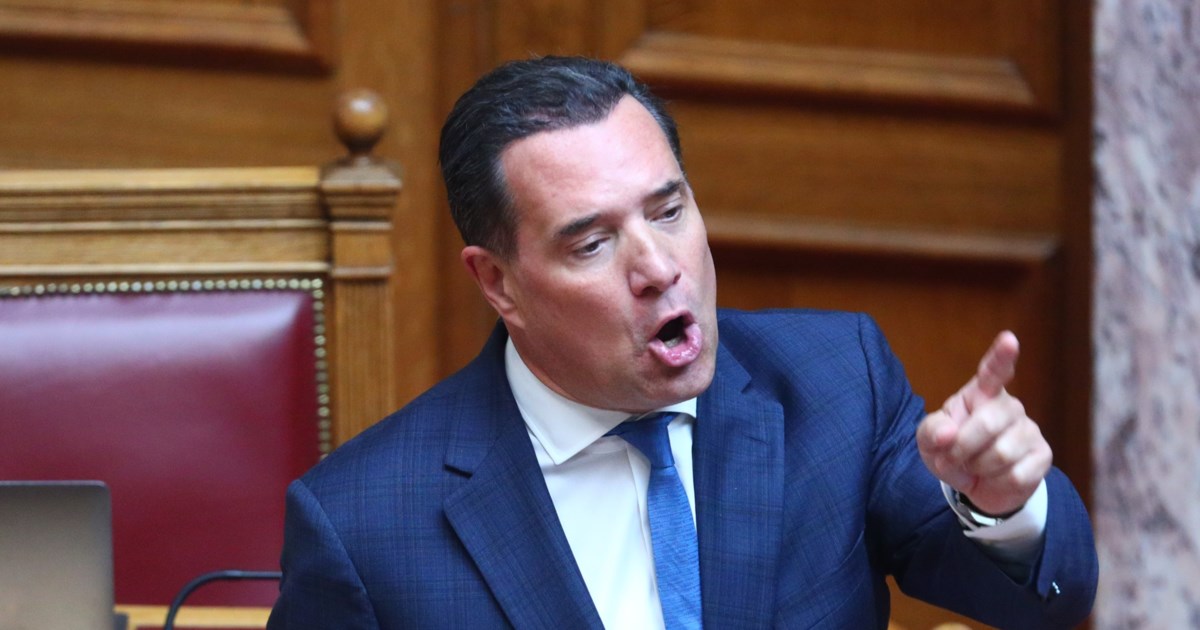 Άγρια κόντρα Βελόπουλου-Καιρίδη στη Βουλή: "Δεν θα βγεις ούτε βουλευτής" - "Φέρε τα λεφτά από τη Γερμανία" [βίντεο]