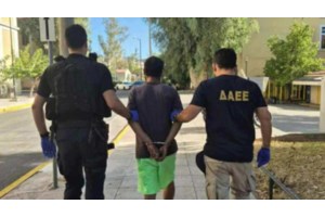 Σεξουαλική παρενόχληση μέσα σε τρόλεϊ: Η σοκαριστική μαρτυρία του θύματος