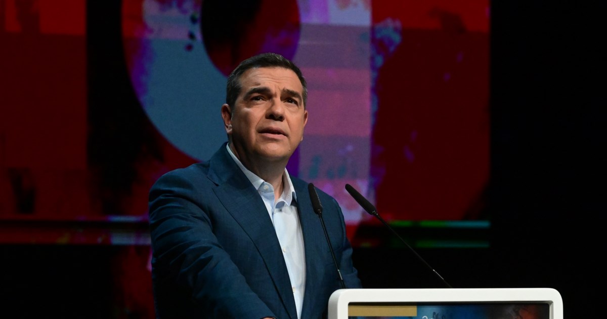 Τσίπρας: "Νέα μεταπολίτευση" και ρήξη με τα συμφέροντα – Επίθεση στην κυβέρνηση κατά την παρουσίση της "Ιθάκης"