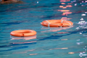 Χαλκιδική: Στο εδώλιο έξι άτομα για τον θάνατο 8χρονης σε πισίνα κατασκήνωσης