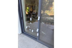 Ρόδος: Ταυτοποιήθηκαν οι δράστες που "γάζωσαν" με 14 σφαίρες το σπίτι γνωστού επιχειρηματία