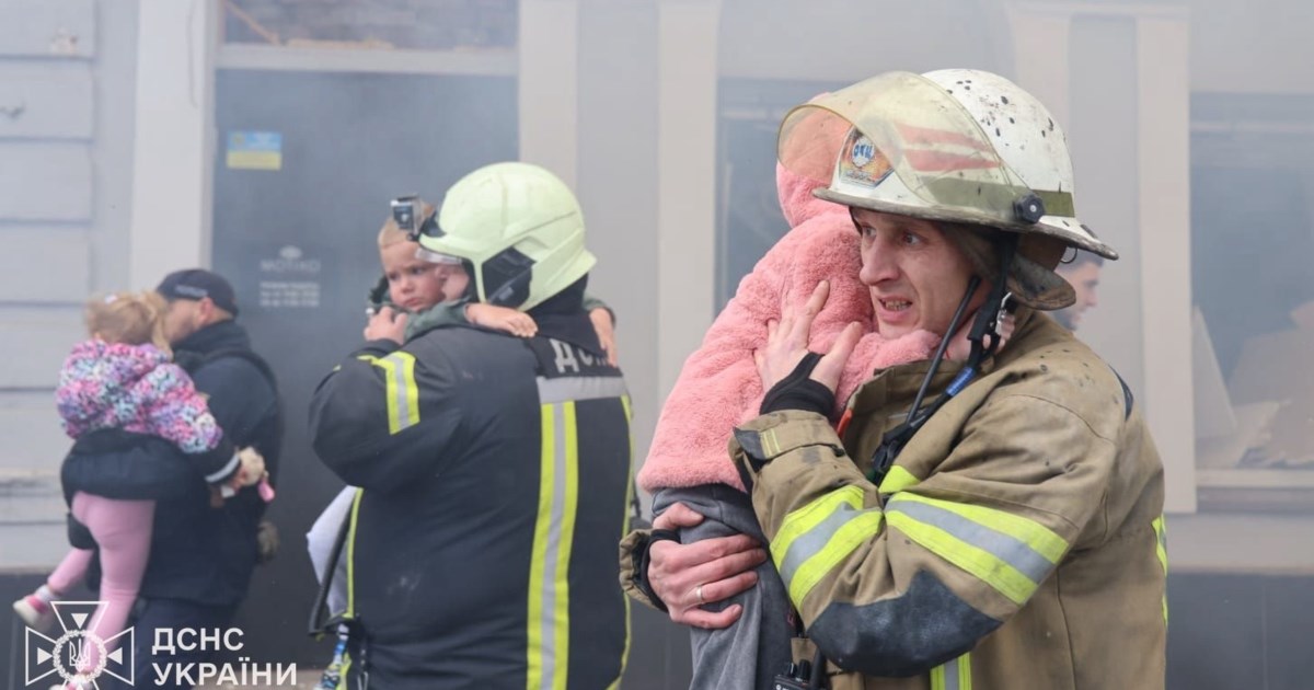 Deutsche Welle: Ο Ζελένσκι αποδέχεται την πρόταση Τραμπ για "πάγωμα" του μετώπου - Τι σημαίνει για τα κατεχόμενα εδάφη