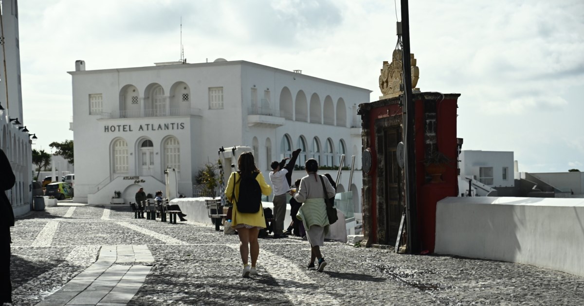 Σαντορίνη: Αμερικανίδες τουρίστριες τραυματίστηκαν σε σύγκρουση τζετ σκι - Διακομίστηκαν στην Αθήνα