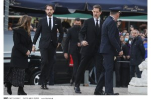 Νικόλαος: Η πρώτη δημόσια εμφάνιση χωρίς τη βέρα του - Πού βρισκόταν την ημέρα της ανακοίνωσης του διαζυγίου - εικόνα 8