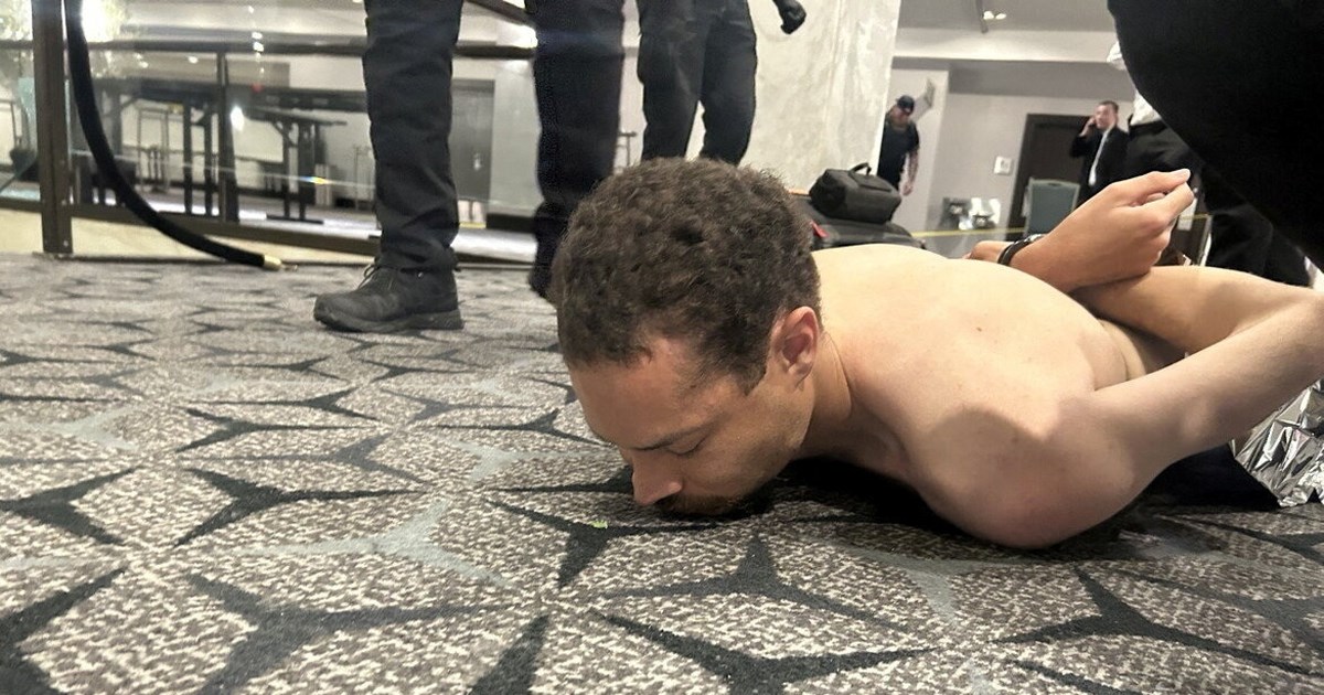 Μ. Ιγνατίου: "Hταν τρομακτικό - Όλοι κάτω από τα τραπέζια": Η περιγραφή από όσα έζησε στην επίθεση στο δείπνο των ανταποκριτών - εικόνα 2