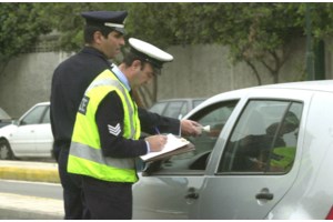 Θεσσαλονίκη: Νεαρός οδηγούσε με 179 χλμ/ώρα ενώ το όριο ταχύτητας ήταν 90