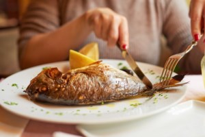 Λιγότερη πρωτεΐνη, περισσότερα χρόνια ζωής; Τι δείχνει νέα έρευνα - εικόνα 2