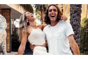 Έπιασαν και τον Τσιτσιπά με τη Lotus να τρέχει με 210 χλμ στην Αττική Οδό - Πρόστιμο 2.000€ και αφαίρεση διπλώματος