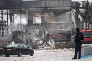 Νέο βίντεο-ντοκουμέντο από την έκρηξη στη "Βιολάντα" - Η στιγμή που η νύχτα έγινε μέρα, χιλιόμετρα μακριά