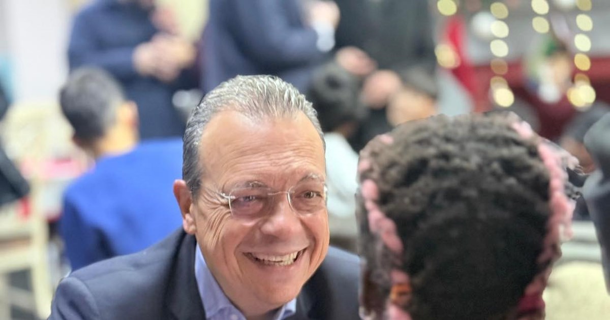 Σωκράτης Φάμελλος: Παντρεύτηκε ο πρόεδρος του ΣΥΡΙΖΑ  - Ποια είναι η χορογράφος που του έκλεψε την καρδιά [εικόνες] - εικόνα 3