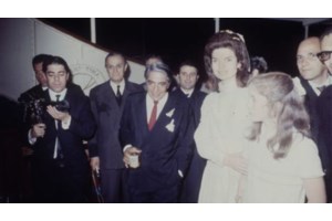 Αριστοτέλης Ωνάσης: Σπάνια φωτογραφία από τον γάμο του με την Τίνα Λιβανού