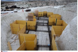 Δήμαρχος Μήλου: Είκοσι άδειες στην περιοχή όπου έγινε αναστολή οικοδομικών εργασιών, δυστυχώς συνεχίζεται - εικόνα 4