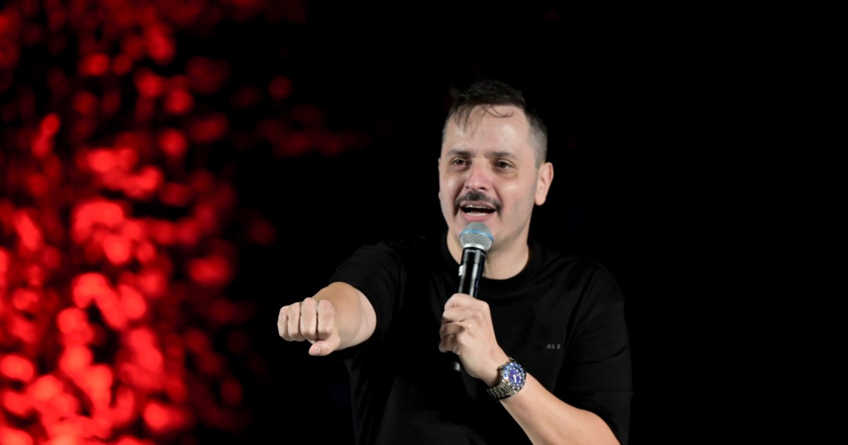 Τσουβέλας για περιστατικό με θεατή: "Του είπα εξαφανίσου από εδώ για να μη σε κουτουλήσω" [βίντεο] - εικόνα 2