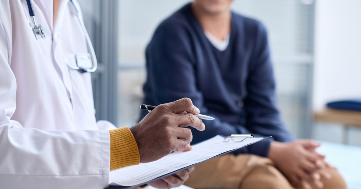 Θεσσαλονίκη: Αναβλήθηκε με καταβολή εγγύησης η δίκη του 60χρονου γιατρού που κατηγορείται για "φακελάκι"