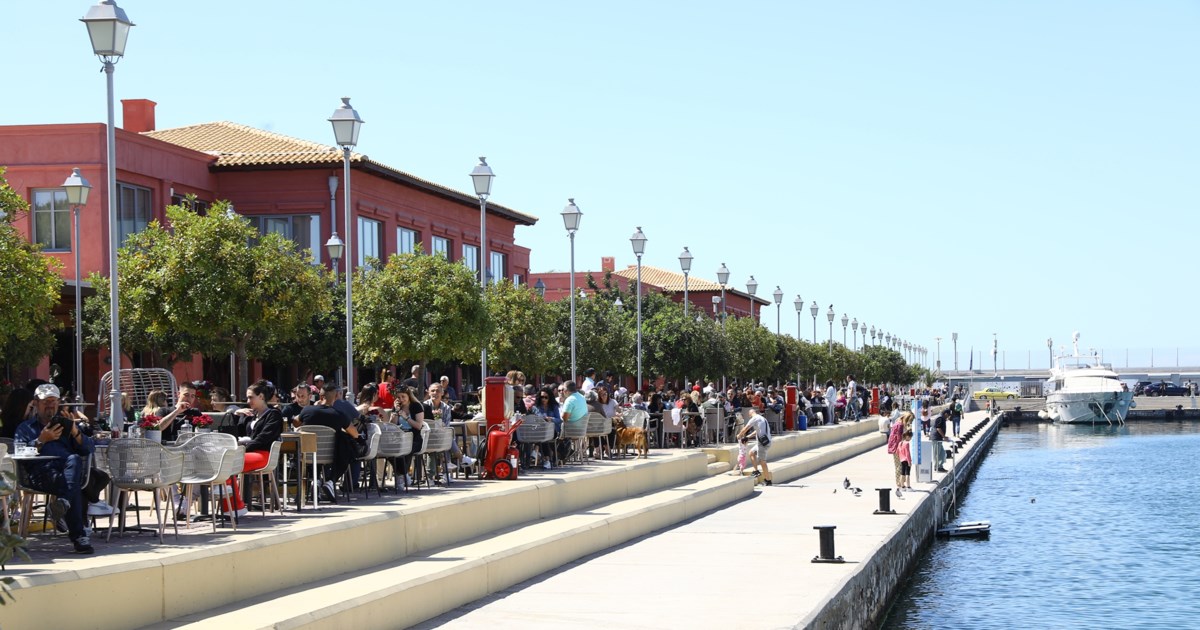 Καιρός: Έρχεται "μίνι" καλοκαίρι με θερμοκρασίες ως 30 βαθμούς τις επόμενες ημέρες - Η πρόγνωση για σήμερα