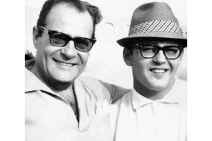 Δημήτρης Κωνσταντάρας: Το συγκινητικό αντίο του γιου του και η ανατριχιαστική ιστορία με το οικογενειακό δαχτυλίδι