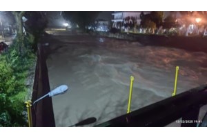 Ήχησε το 112 σε Κεφαλονιά και Ζάκυνθο: Οργή Τσατραφύλλια για την καθυστέρηση - "Έπεσαν 100 τόνοι νερού"