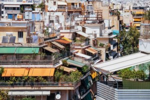 Υψηλότερες κατά 485 ευρώ οι νέες συντάξεις του Δημοσίου σε σχέση με τον ιδιωτικό τομέα - Οι λόγοι του μεγάλου χάσματος