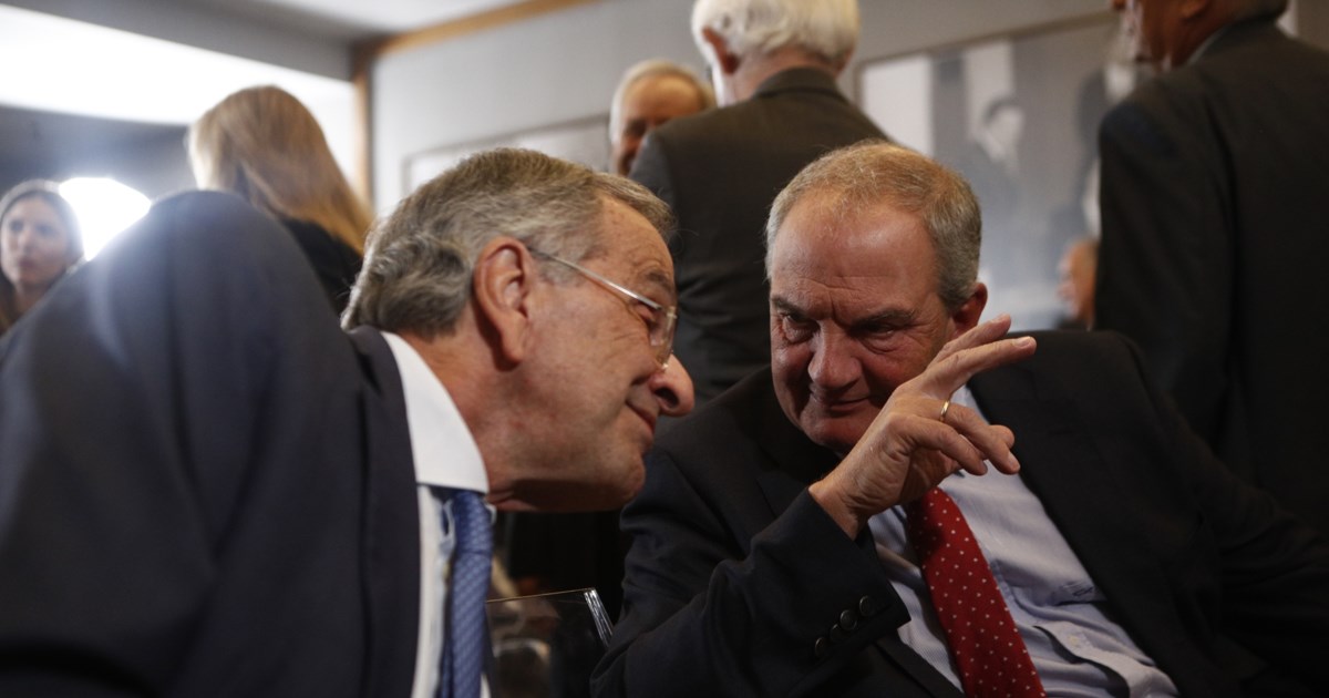 Ηχηρή παρέμβαση Καραμανλή για τα ελληνοτουρκικά παρουσία Σαμαρά: "Δεν είναι μονόδρομος το ψευδοδίλλημα υποχωρήσεις ή πόλεμος"