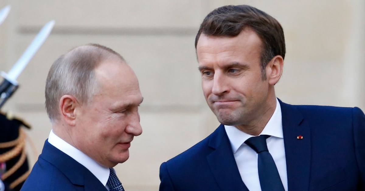 "Κάποιοι ξέχασαν τι έπαθε ο Ναπολέων": Ο Πούτιν απειλεί με Βατερλώ τον Μακρόν μετά το διάγγελμά του