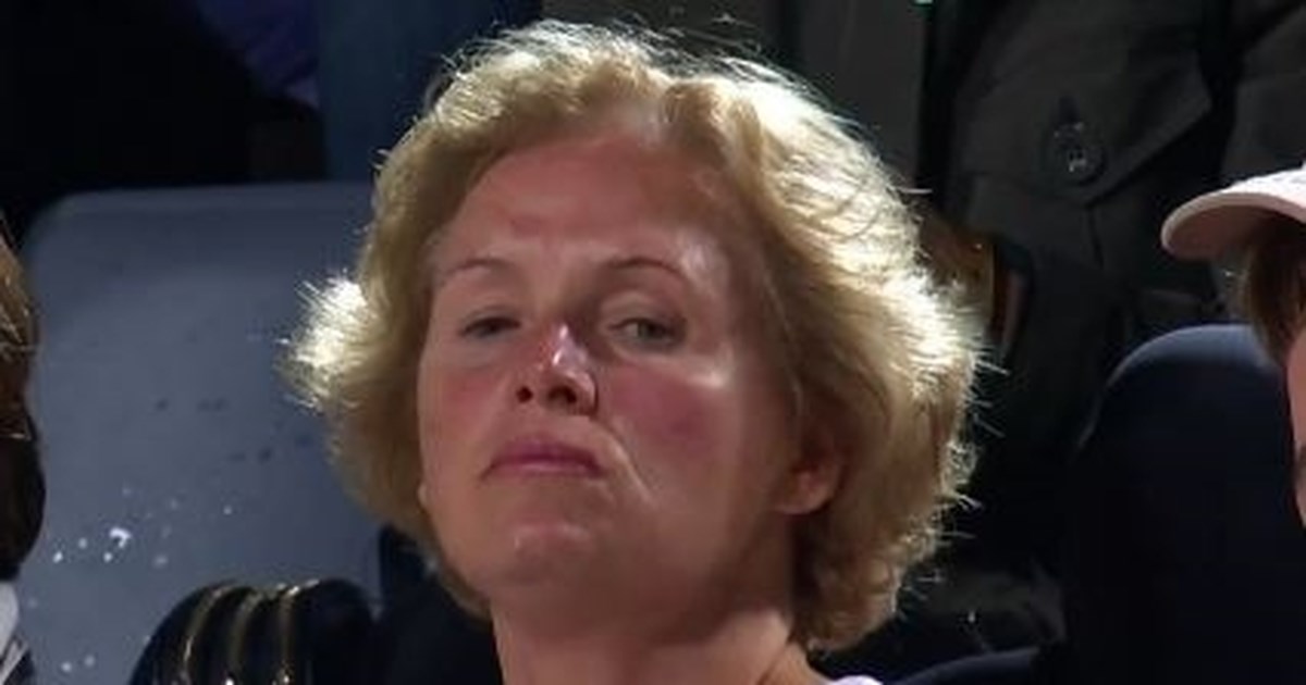 Η μητέρα του Στέφανου Τσιτσιπά μιλά για την επίθεση του σκύλου: "Δεν τον έβγαλα εγώ βόλτα αλλά η δίδυμη αδερφή μου"