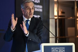 Αιχμές Διαμαντοπούλου για Σαμαρά: Eρμήνευσε τη Μεταπολίτευση με κομματικά γυαλιά