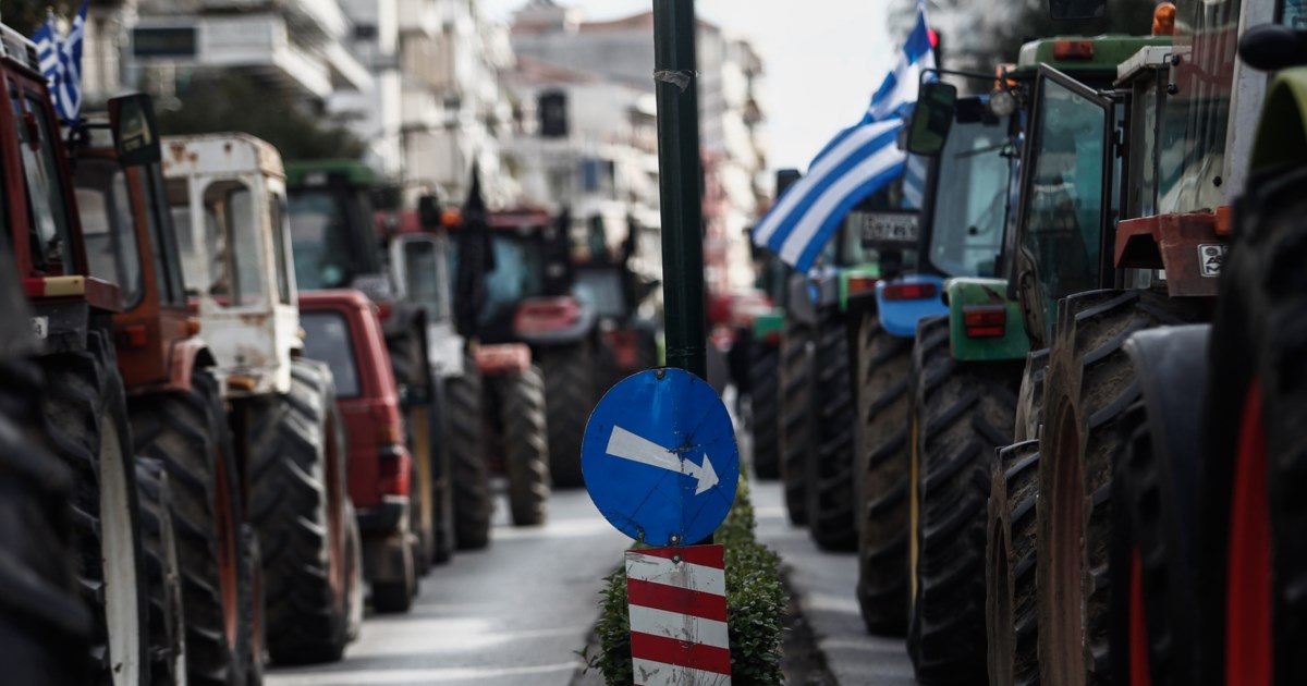 Ανυποχώρητοι οι αγρότες, ενισχύονται και στήνουν νέα μπλόκα - Κρίσιμη σύσκεψη για το μέλλον των κινητοποιήσεων [βίντεο] - εικόνα 4