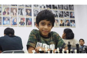 Σοφία Καλισκάμη: H 5χρονη μάστερ στο σκάκι - Αήττητη σε 7 αγώνες στο Πανελλήνιο Μαθητικό Πρωτάθλημα