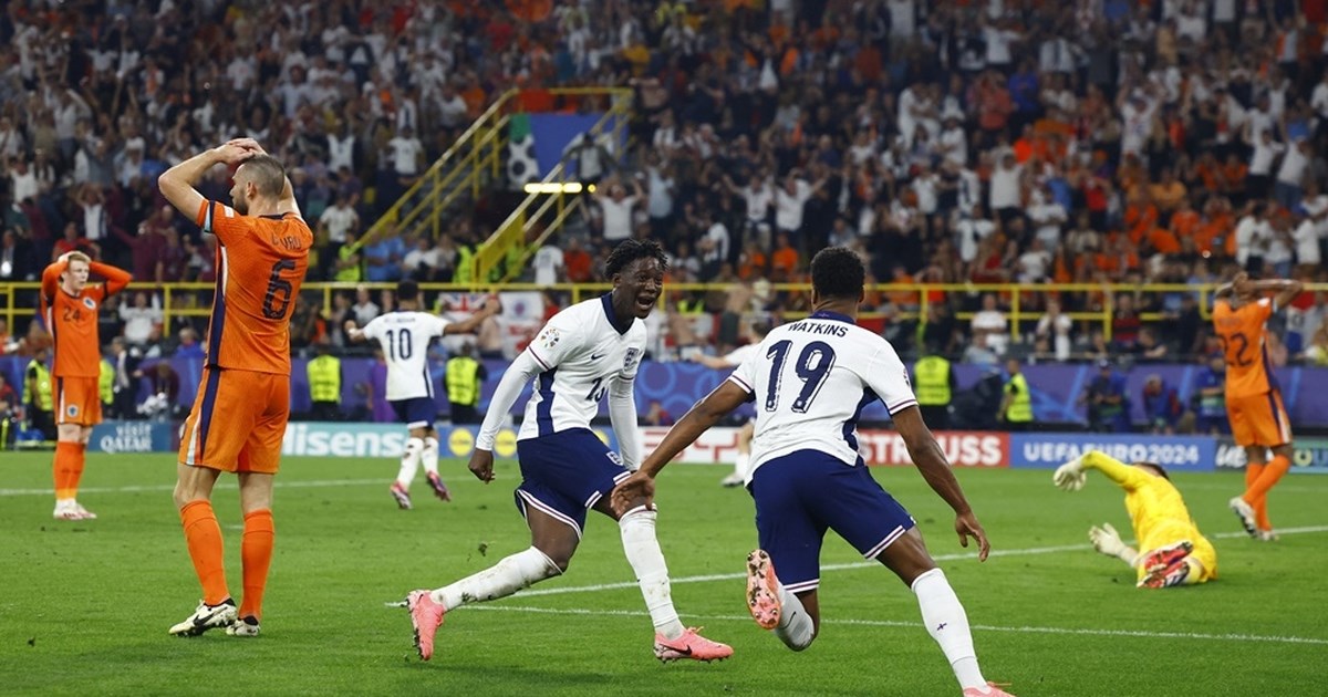 Καταπληκτικός Βασιλιάς Κάρολος για Εθνική Αγγλίας: Εξασφαλίστε τη νίκη νωρίς για να ανακουφιστεί το έθνος, όχι άλλο δράμα